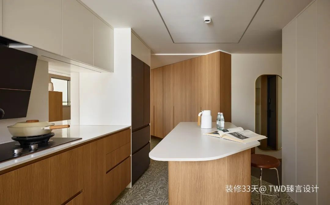 厨开窗洞餐桌嵌入餐边柜开元棋牌卧室改餐厅餐(图1) 厨开窗洞餐桌嵌入餐边柜开元棋牌卧室改餐厅餐(图1)