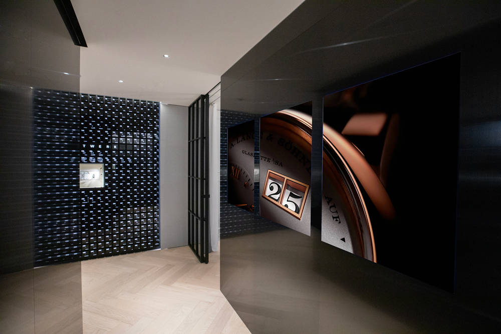 幕朗格上海旗舰店焕新开幕恒隆与九百签约南京西路1038号商业项目开元棋牌潮讯 伯爵“优雅亦不羁”限时体验展揭幕布契拉提典藏展启(图1)